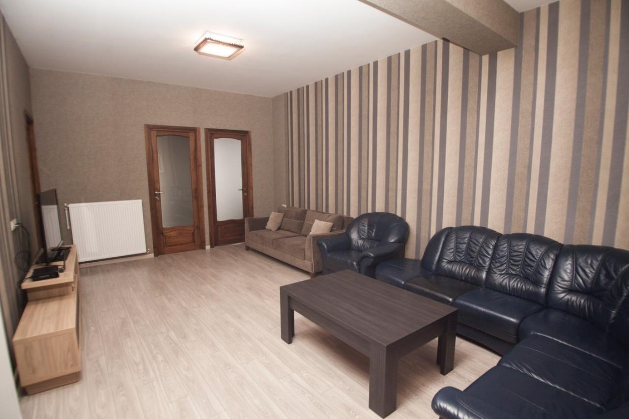 Lilika Apartments On Meskhishvili Tbilisi Bagian luar foto